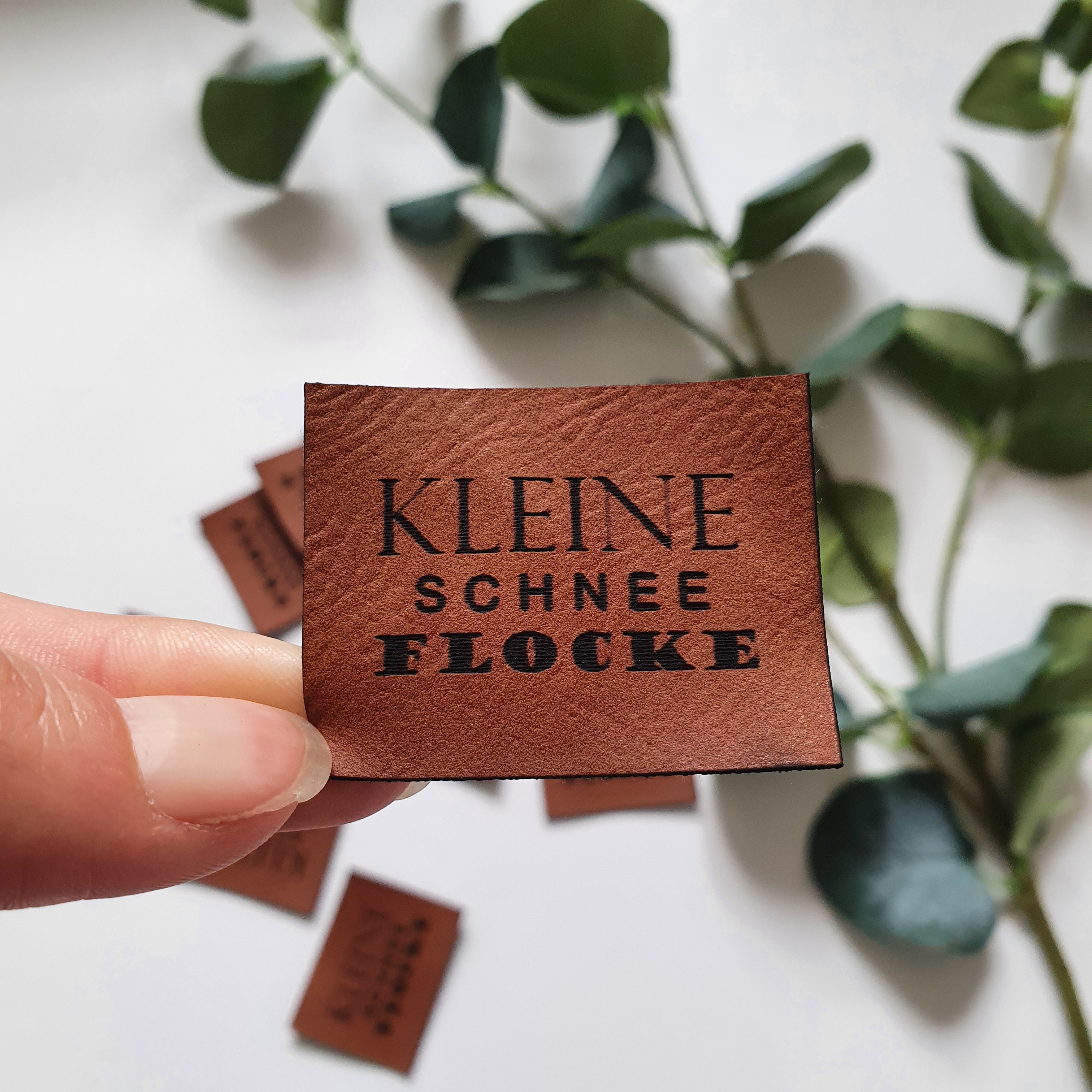 KLEINE Schneeflocke 4,5x 3,5cm